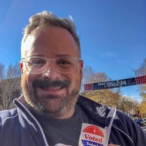 Meet your Posher, Donnie